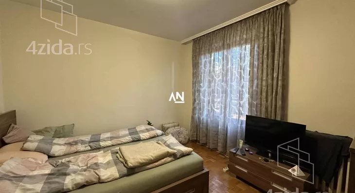 4-etažna kuća | 4zida