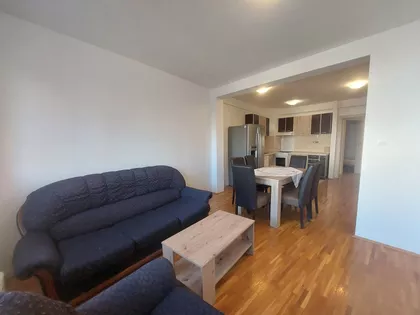 Cara Dušana 134 | 4zida.rs