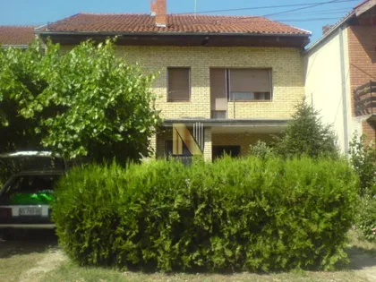 Gradske lokacije | 4zida.rs
