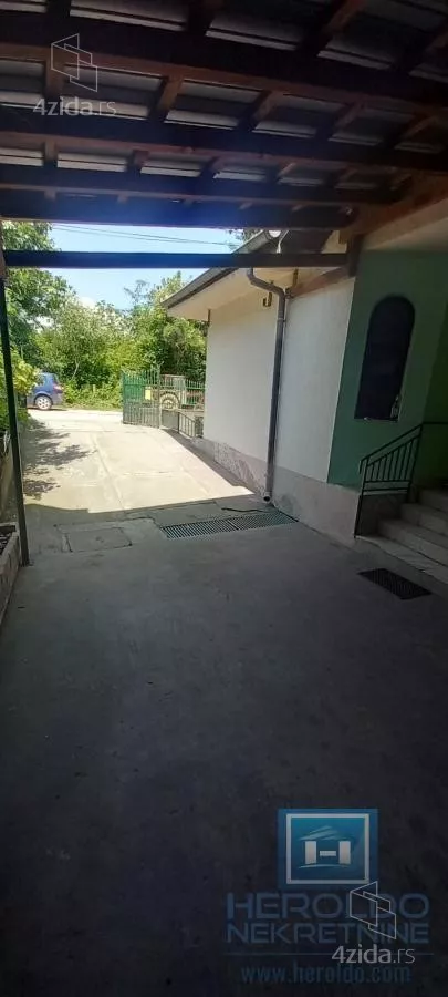 Kuća | 4zida