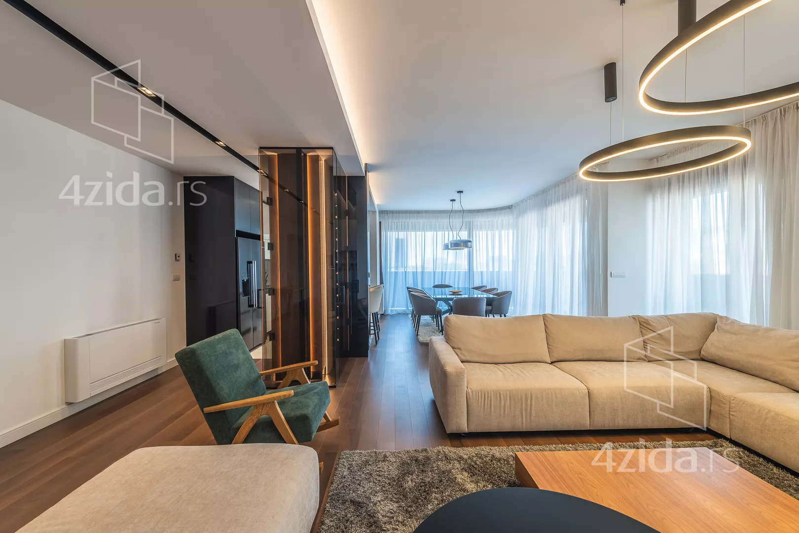 Četvorosoban stan | 4zida