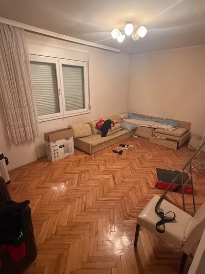 Žarka Zrenjanina 10 | 4zida.rs