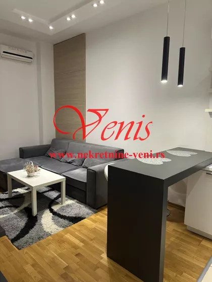 Novosadskog sajma | 4zida.rs