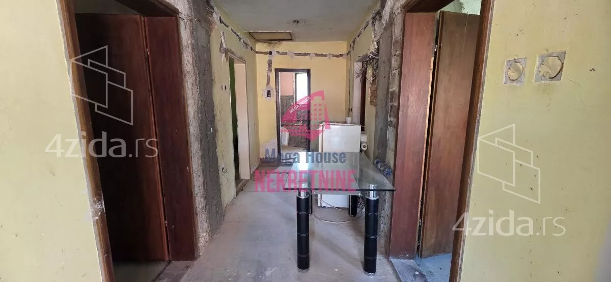 Kuća | 4zida