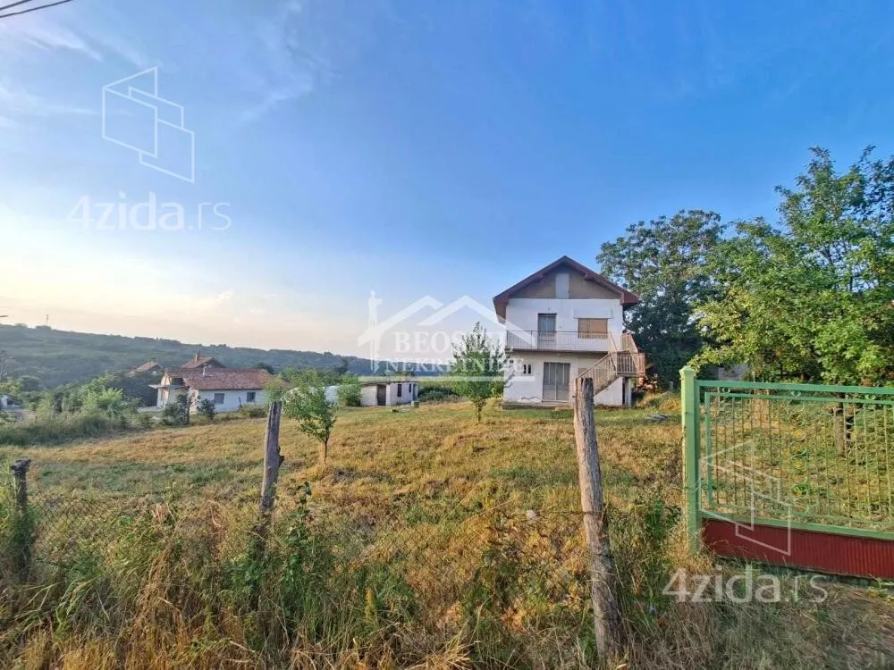 Kuća | 4zida