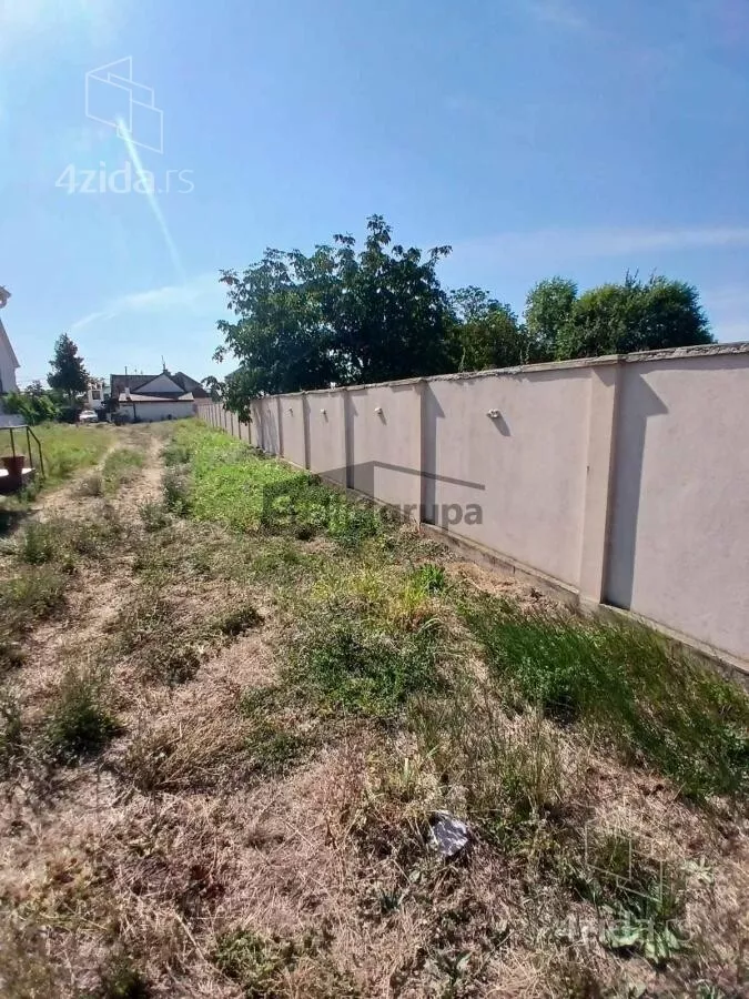Plac | 4zida
