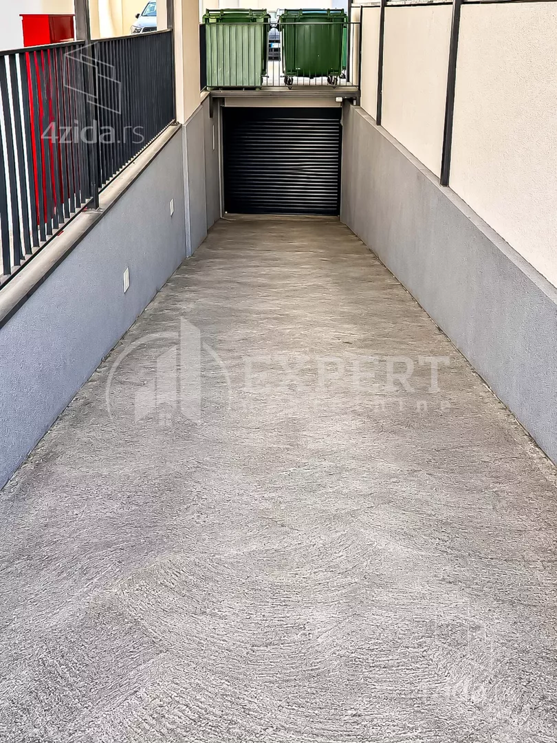 Garaža | 4zida