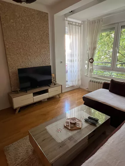 Lekino Brdo | 4zida.rs