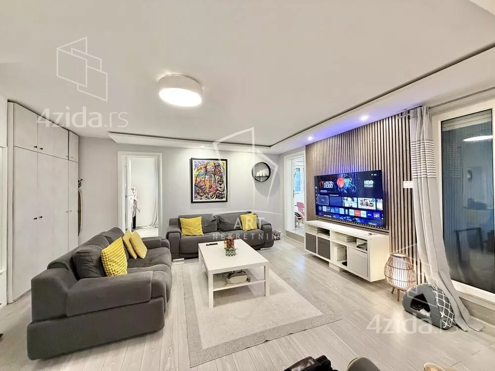 Dvoiposoban stan | 4zida