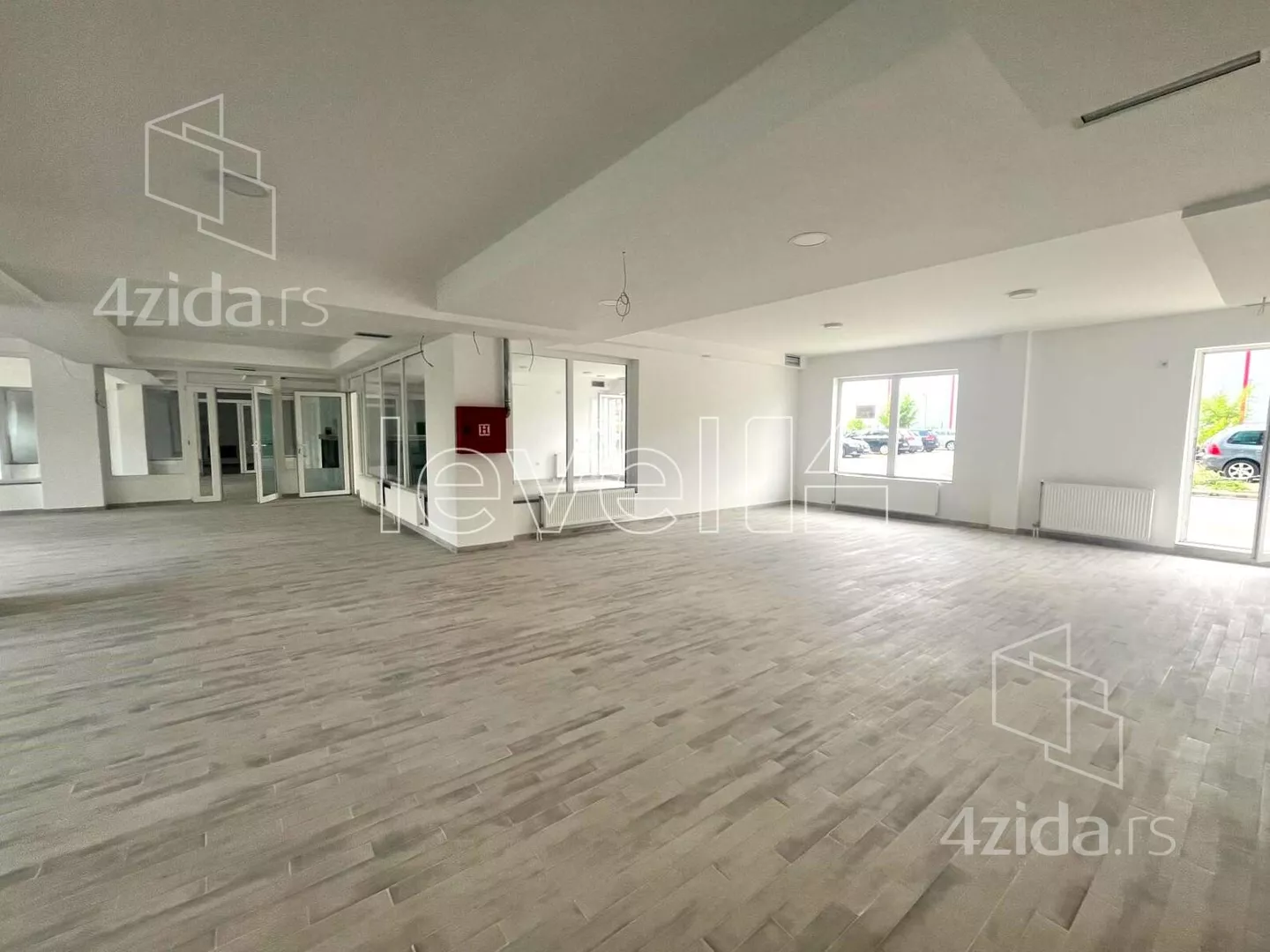 Poslovni prostor | 4zida