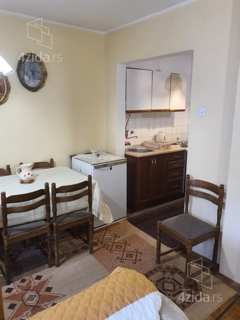 Jednosoban stan | 4zida