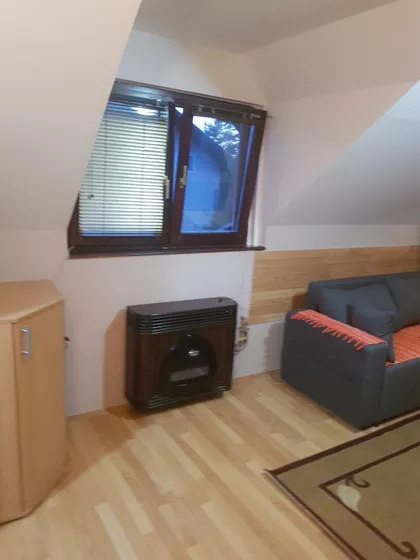 Kertvaroš | 4zida.rs