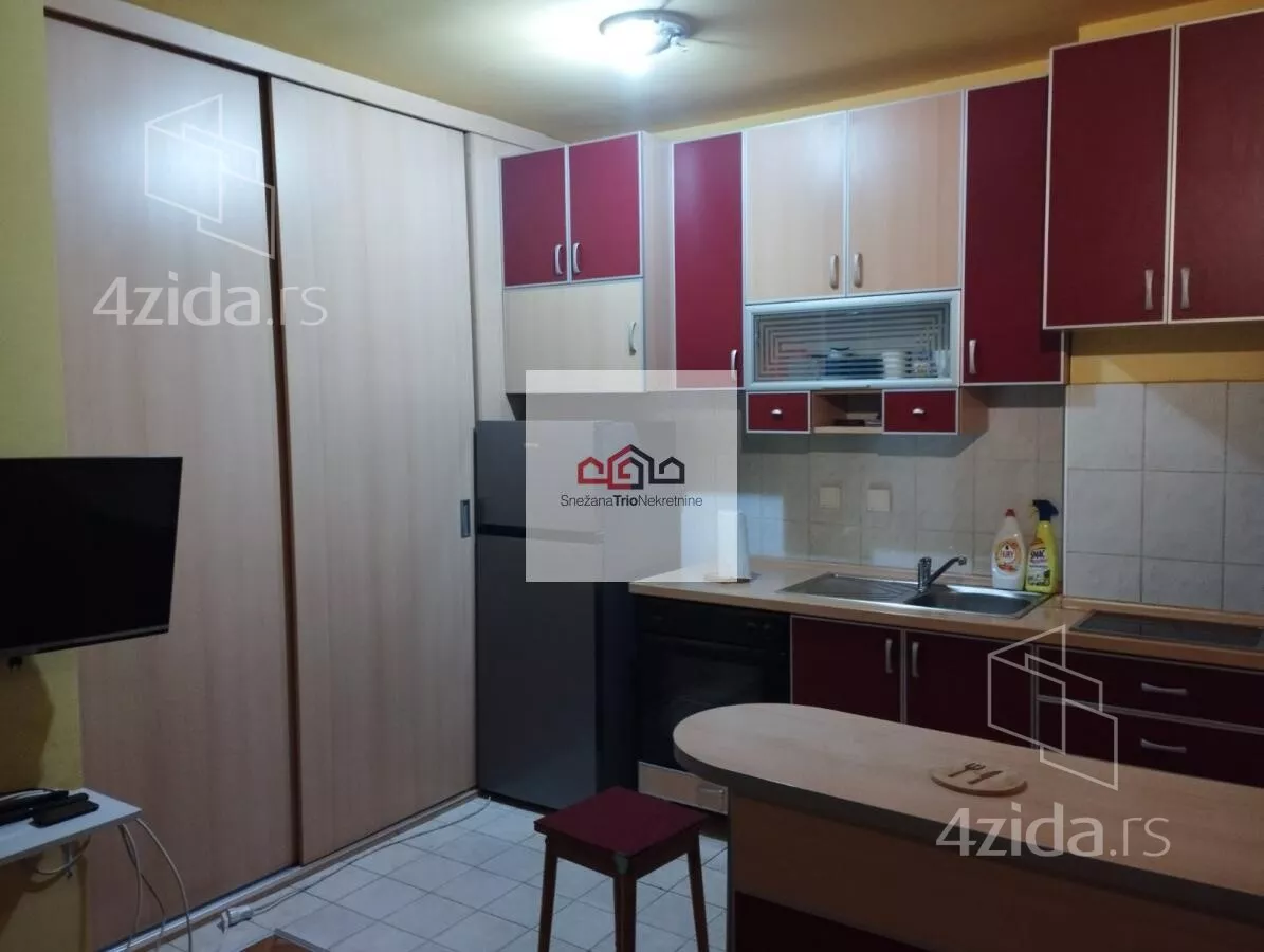 Garsonjera | 4zida
