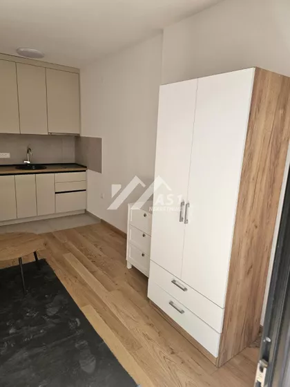 Laze Lazarevića | 4zida.rs