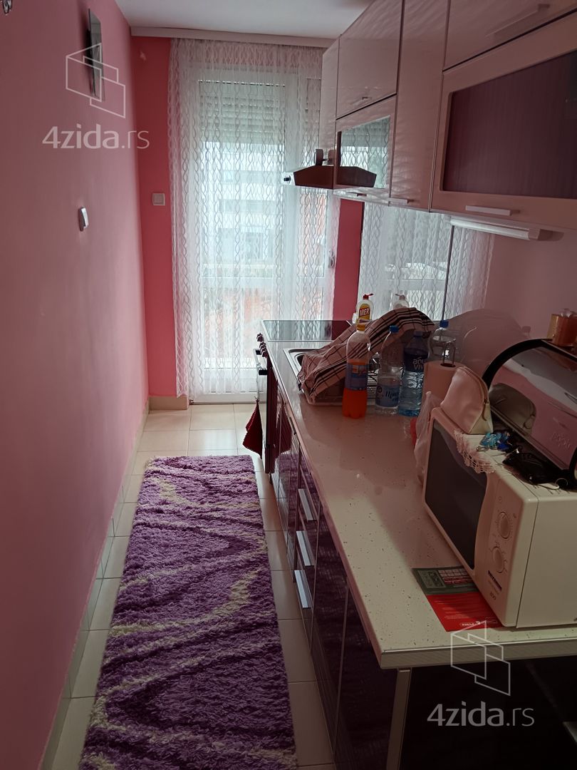 Stan – Niš, Crveni pevac, Medijana - Prikaz 5