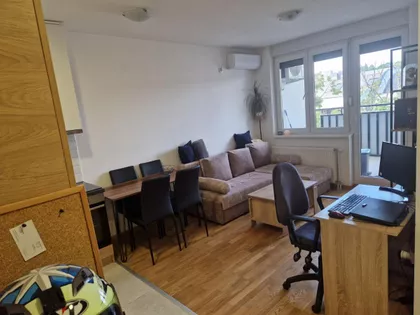 Petrovaradin | 4zida.rs