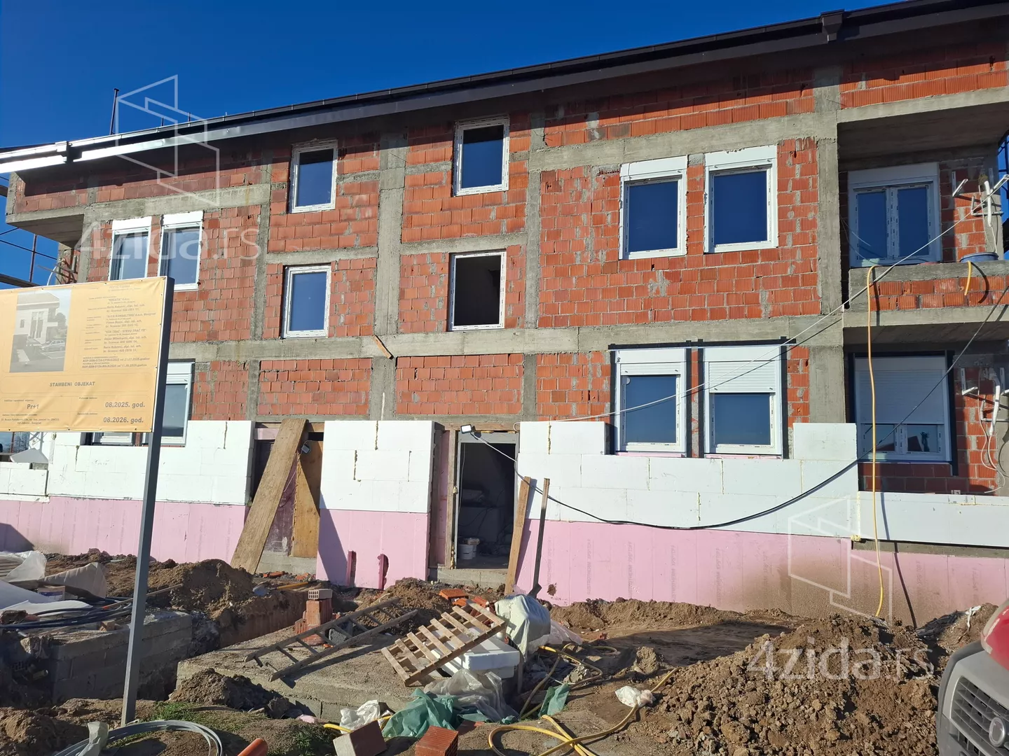 Dvoiposoban stan | 4zida