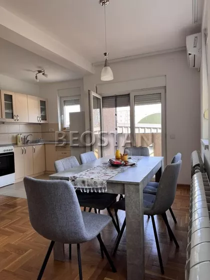 Dusana Krstica | 4zida.rs