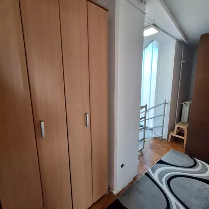 Crvenih Hrastova | 4zida.rs