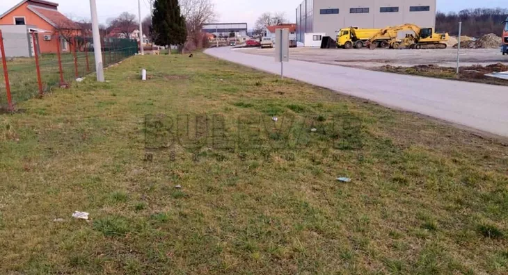 Građevinsko zemljište | 4zida