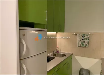 Crveni Krst Vračar | 4zida.rs