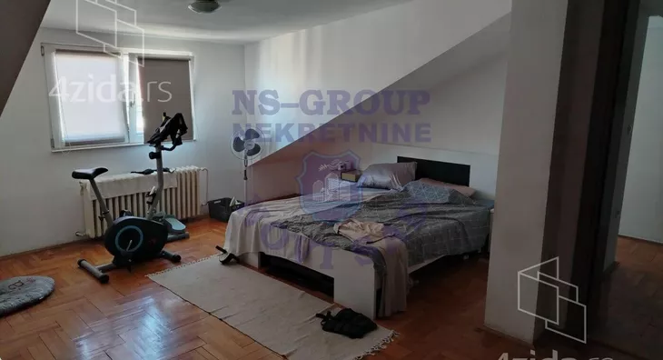 Petosoban stan | 4zida