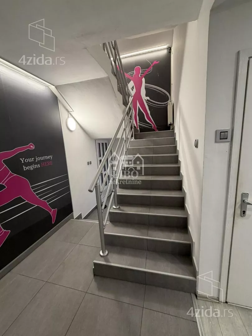 Poslovni prostor | 4zida