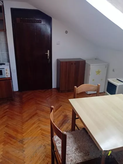 Novi Sad - Centar | 4zida.rs