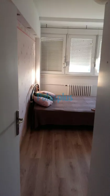 Pariske komune | 4zida.rs