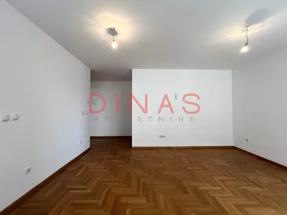 Spens | 4zida.rs