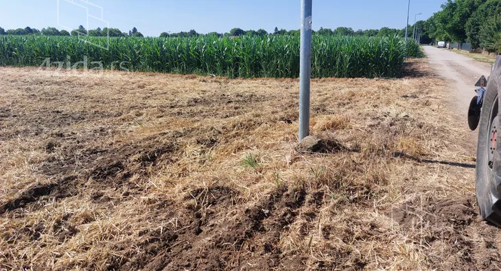 Građevinsko zemljište | 4zida