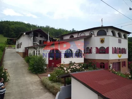 Divci | 4zida.rs