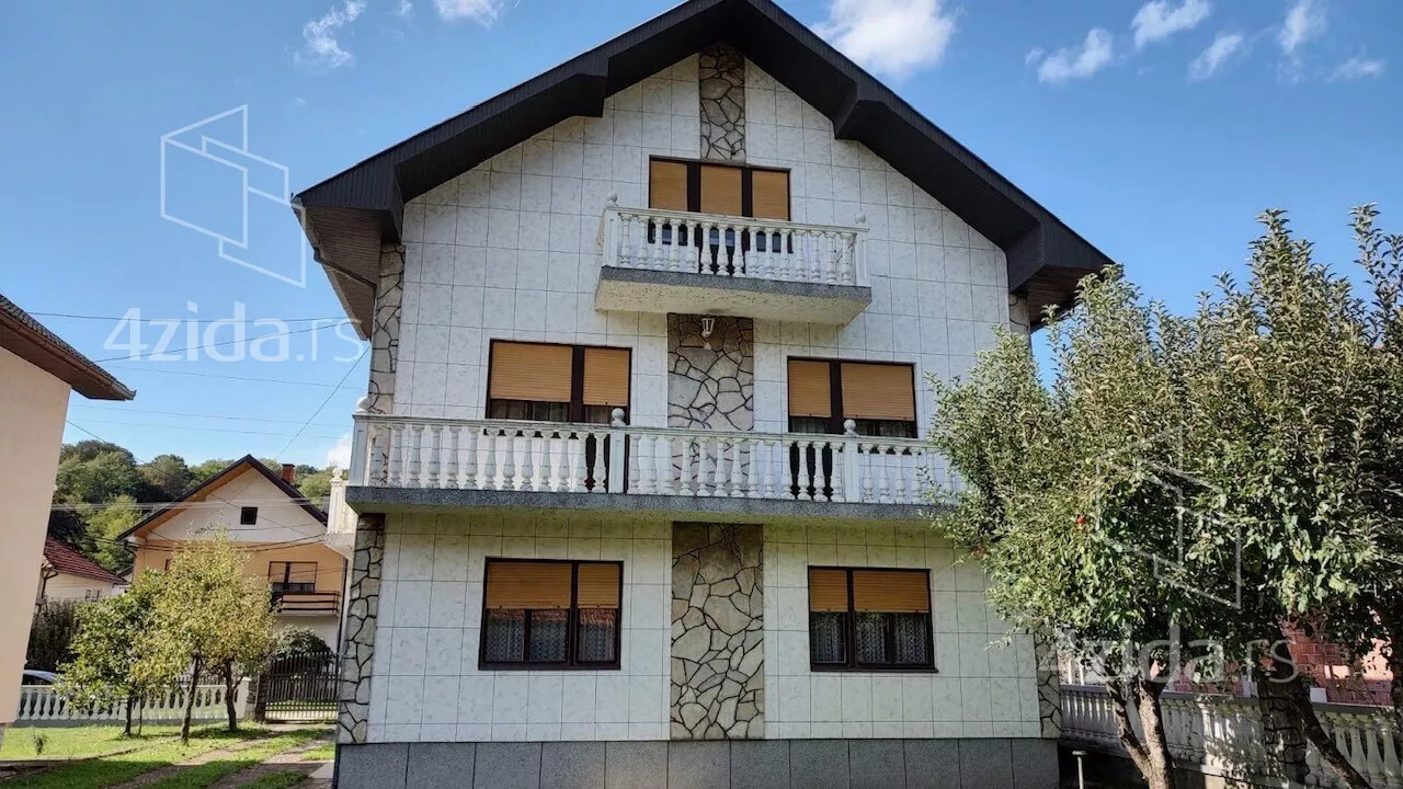 3-etažna kuća | 4zida