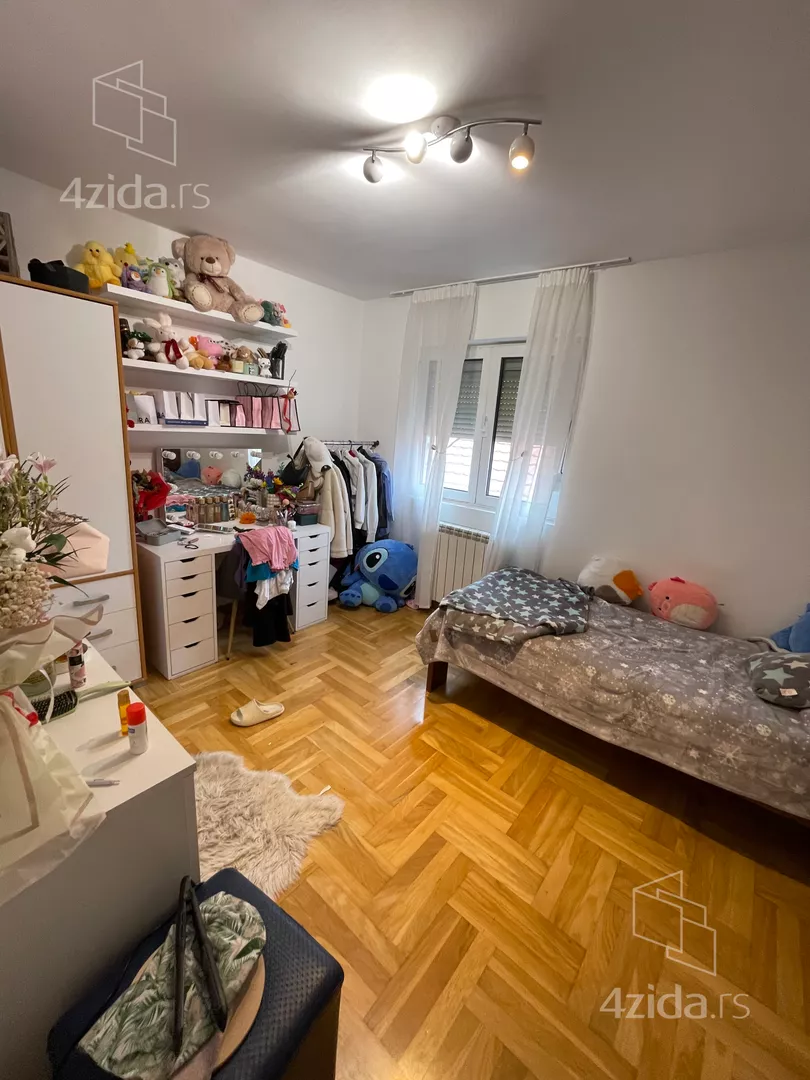 3-etažna kuća | 4zida