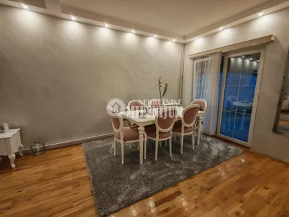 Suvoborska | 4zida.rs