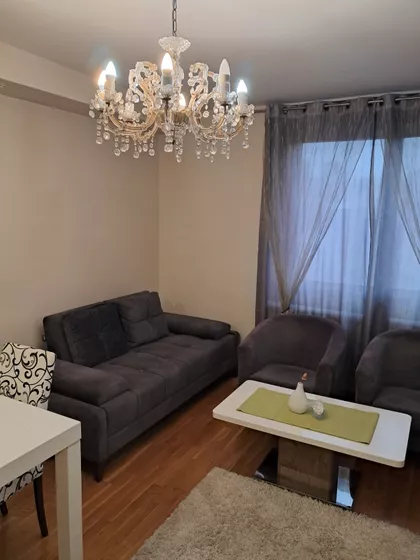 Učiteljsko Naselje | 4zida.rs