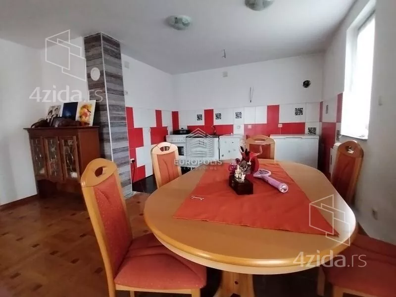 3-etažna kuća | 4zida