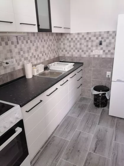 Petra Drapšina 1 | 4zida.rs