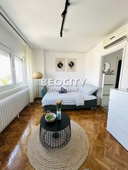 Radnička | 4zida.rs