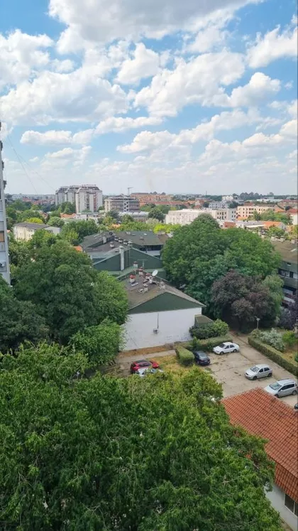 Miće Radakovica | 4zida.rs