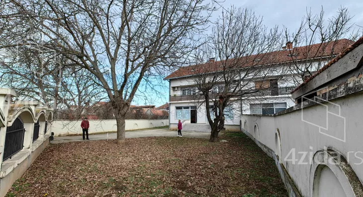3-etažna kuća | 4zida