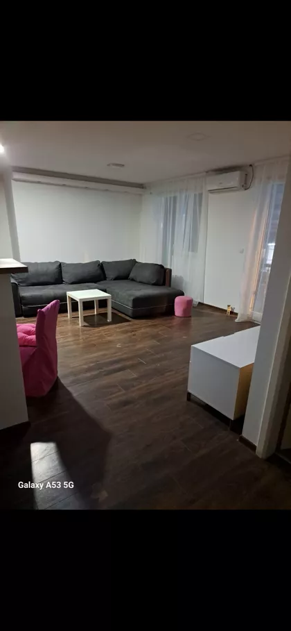 Vojvođanska | 4zida.rs