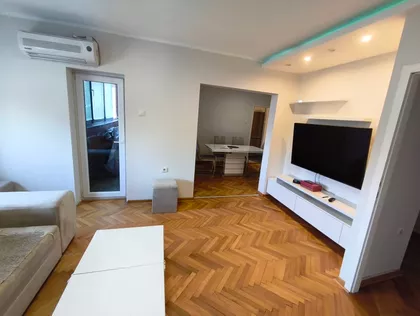 Vizantijski Bulevar 6 | 4zida.rs