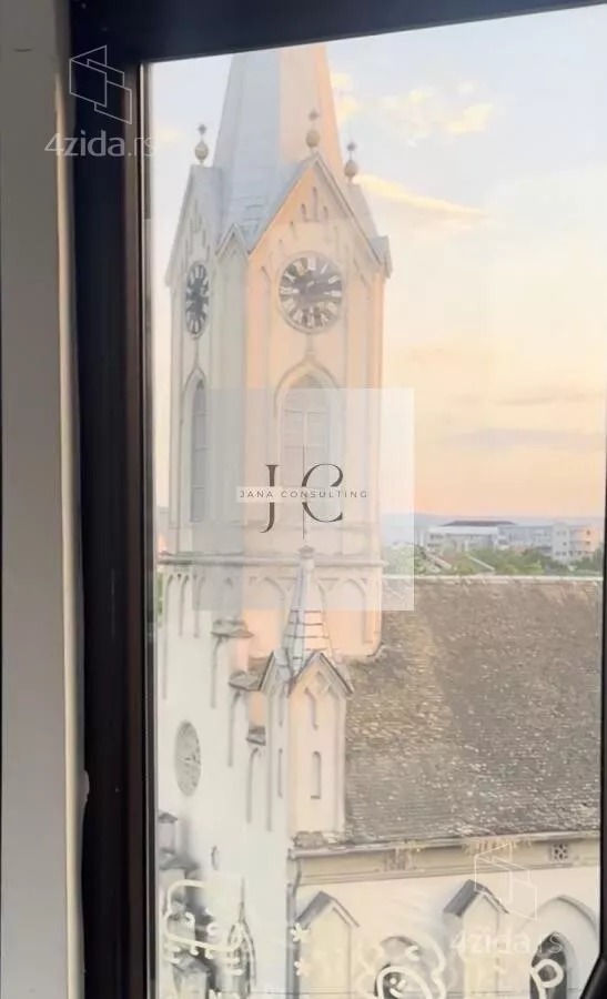 Petosoban stan | 4zida