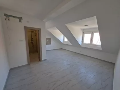 Kertvaroš | 4zida.rs