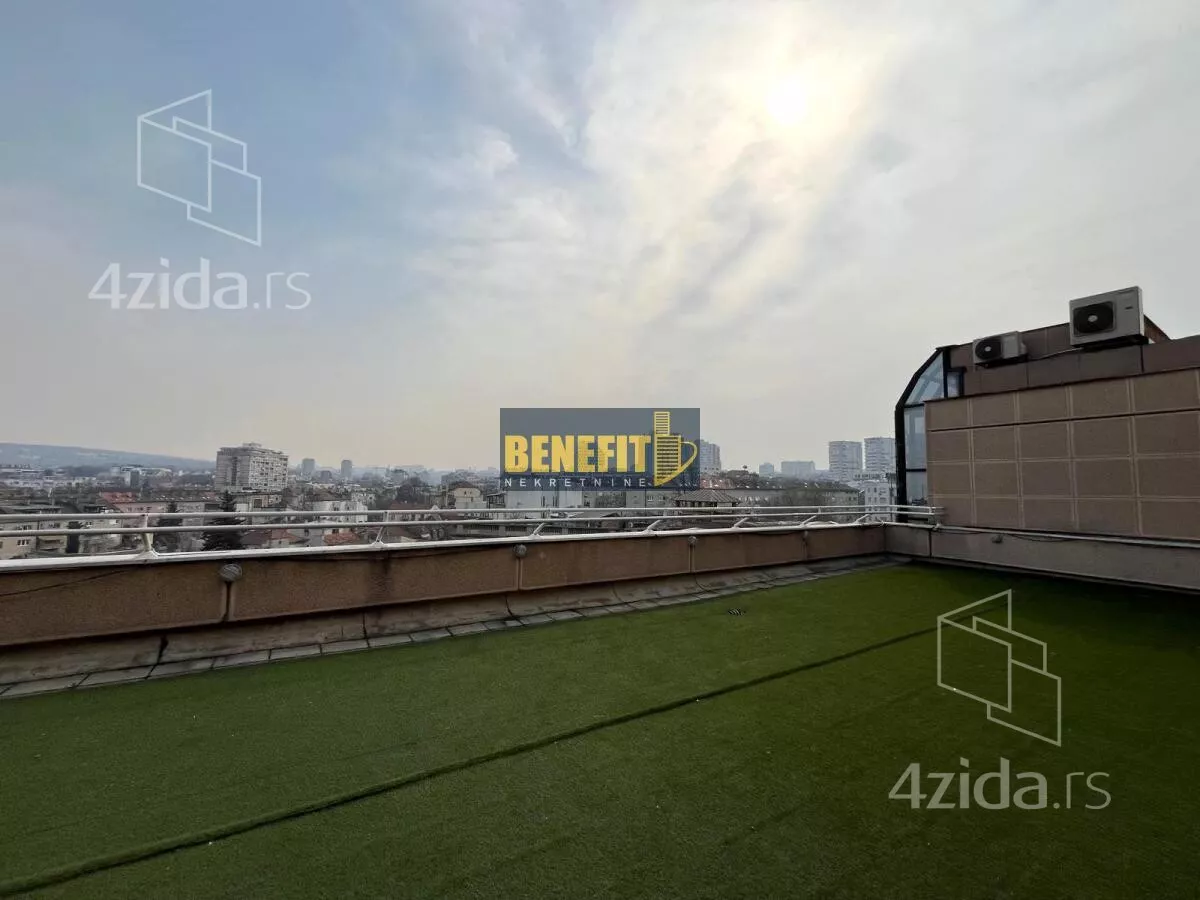 Poslovni prostor | 4zida