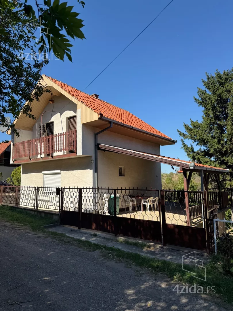 2-etažna kuća | 4zida