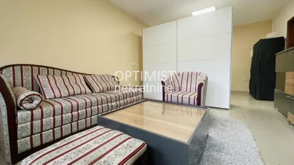 Cetinjska | 4zida.rs