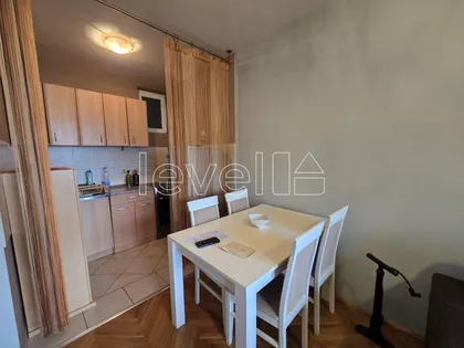 Cara Dušana | 4zida.rs