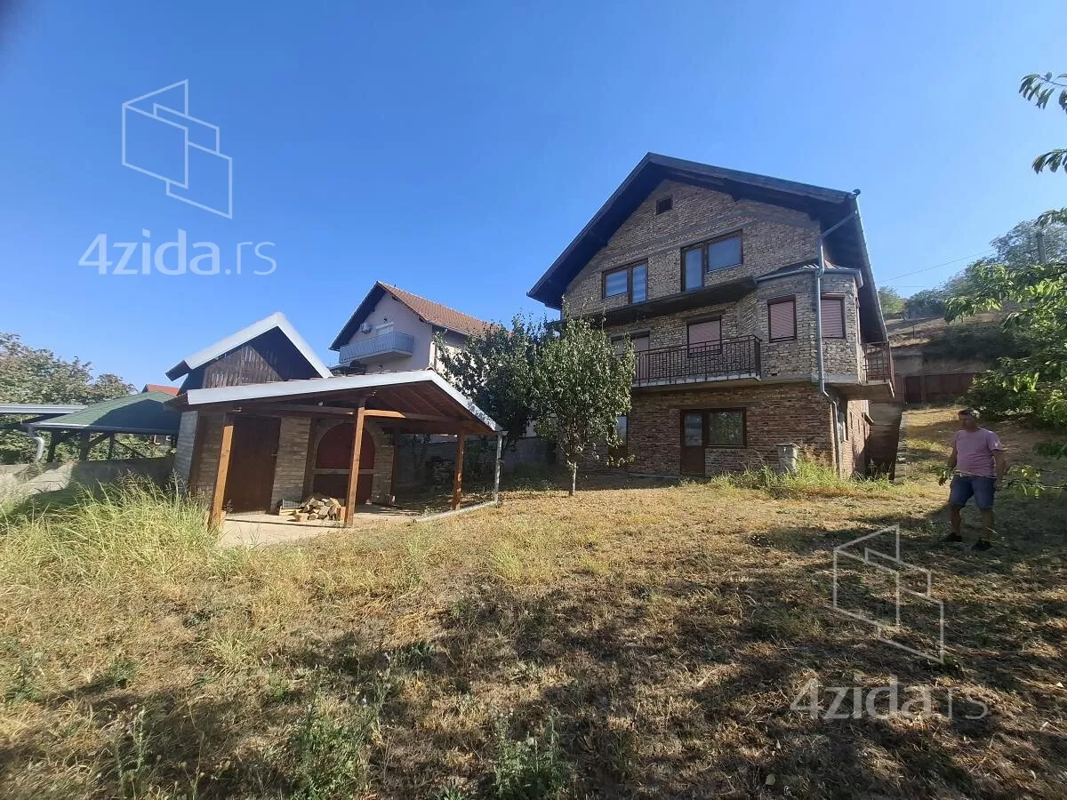 Kuća | 4zida